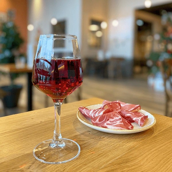 Kir, crème de mûres