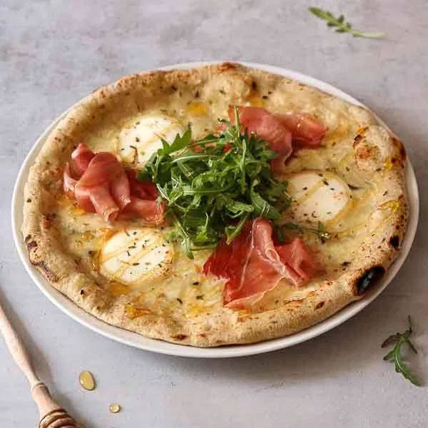 Chèvre, miel et speck